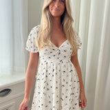 VMHollo 2/4 Knot Short Dress - Snow White Blue Flower