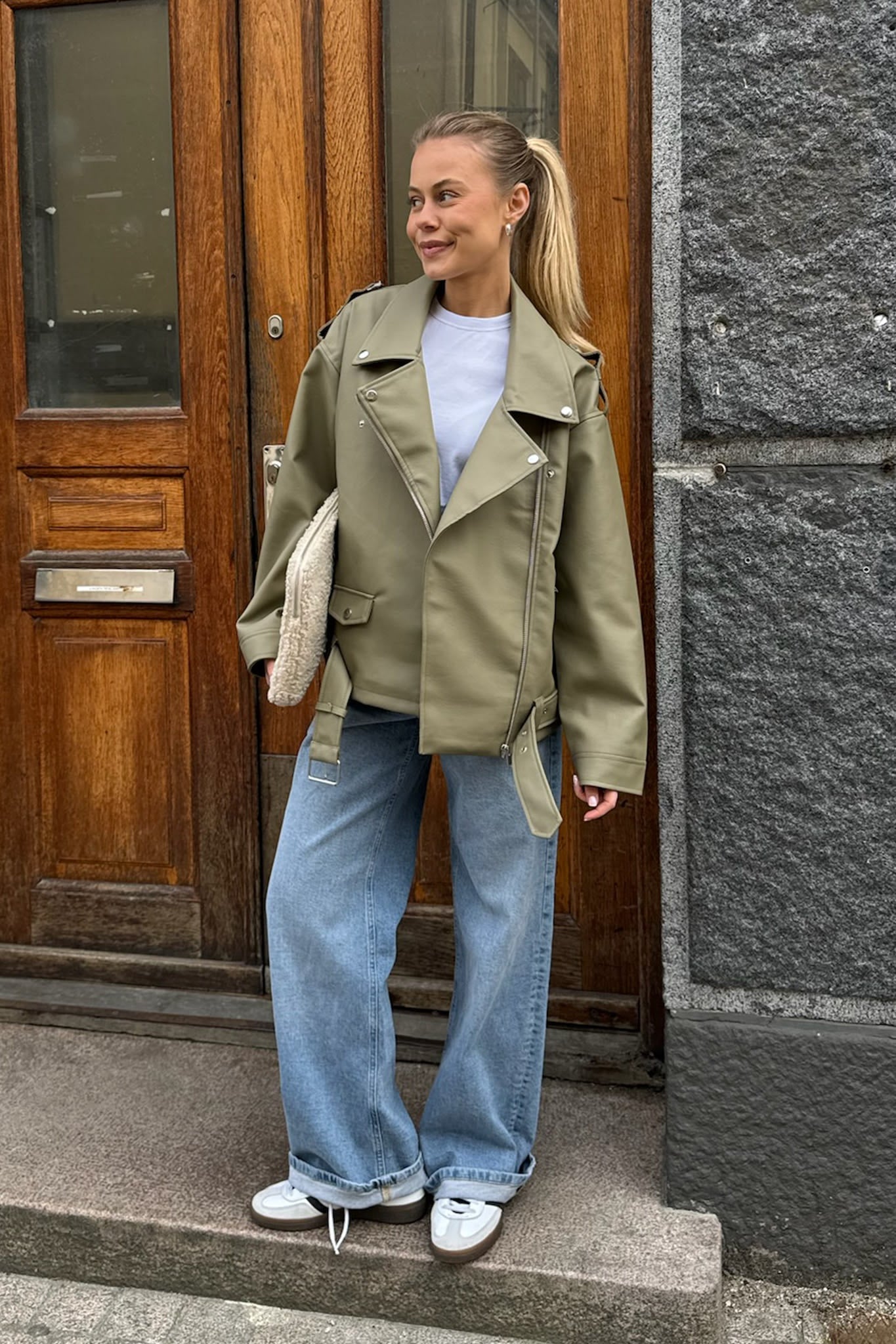 S - 168cm