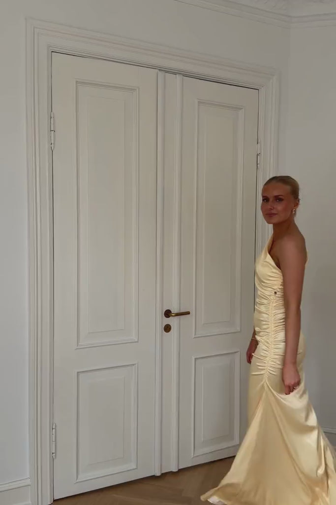 S - 170cm